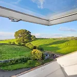 Casa de Férias Meadowview Barn